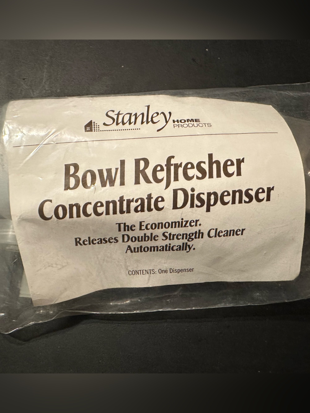 Stanley White Bowl Refresher Concentrate Dispenser in Packaging